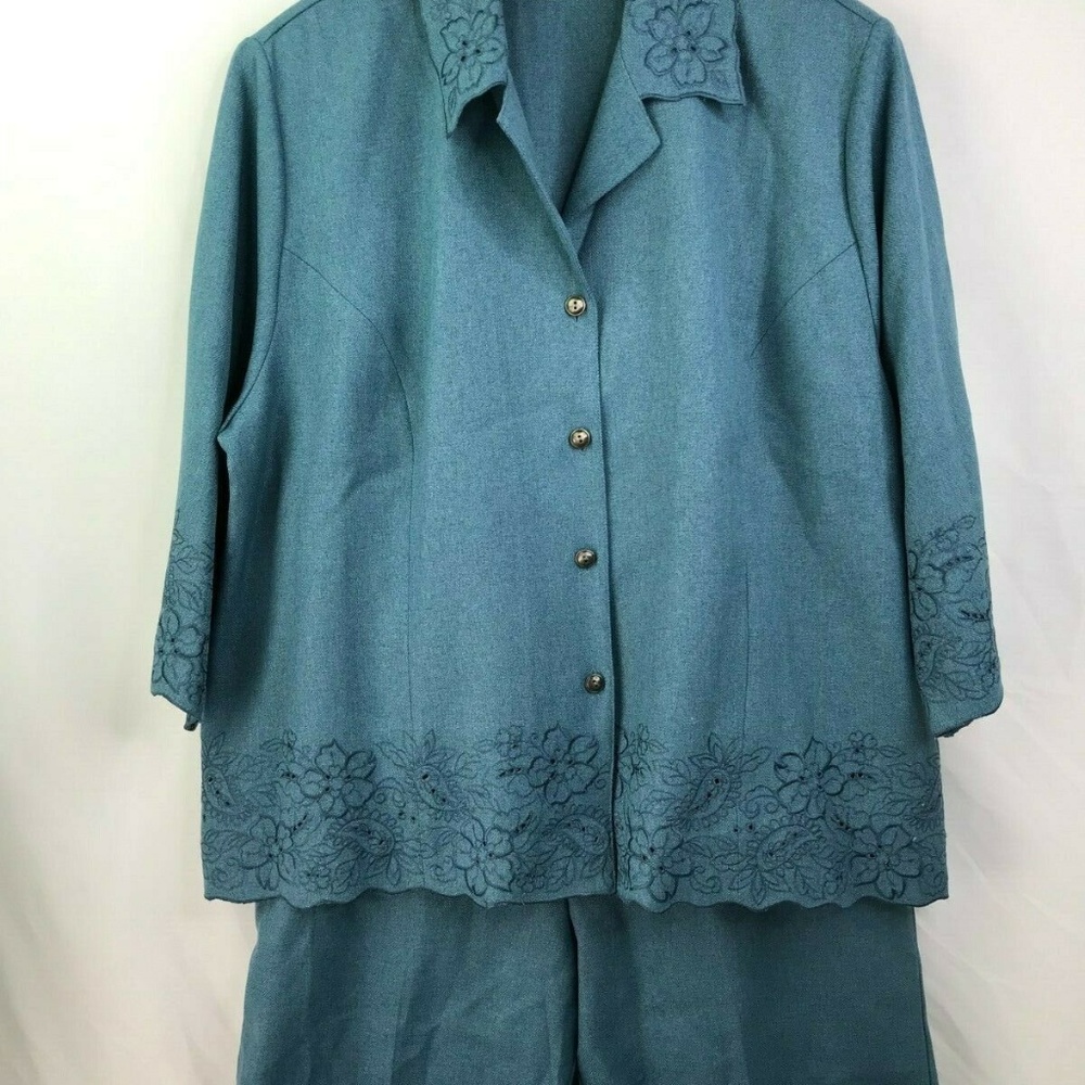 NWT Alfred Dunner Woman Blue 2 Piece Pants Set